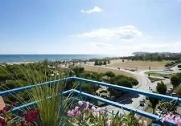 Hotel Capitol Rimini 2*,